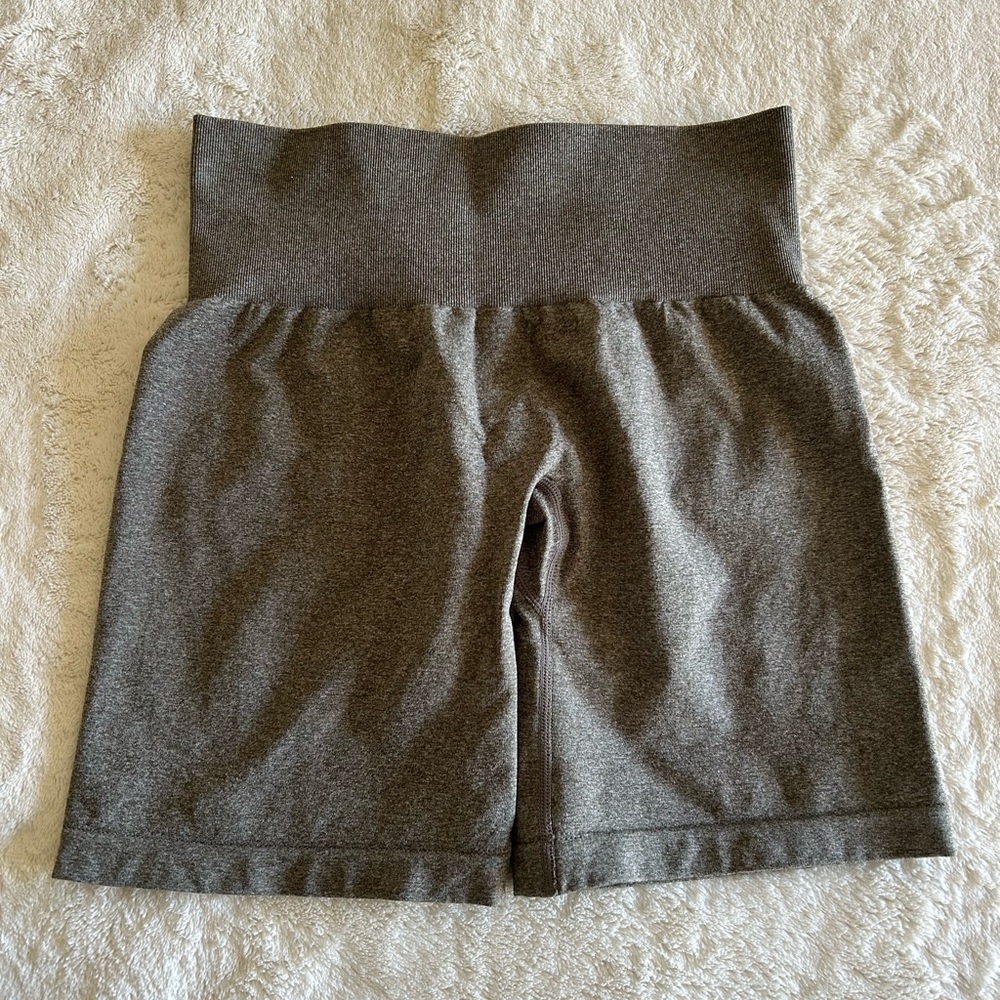 NVGTN Pro Shorts Khaki Green Size Small